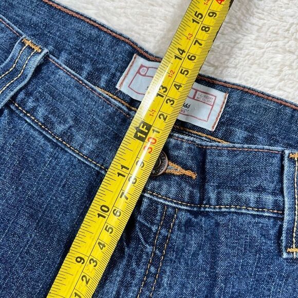 Levi’s Mens Dark Wash Cargo Carpenter Shorts - Picture 5 of 7